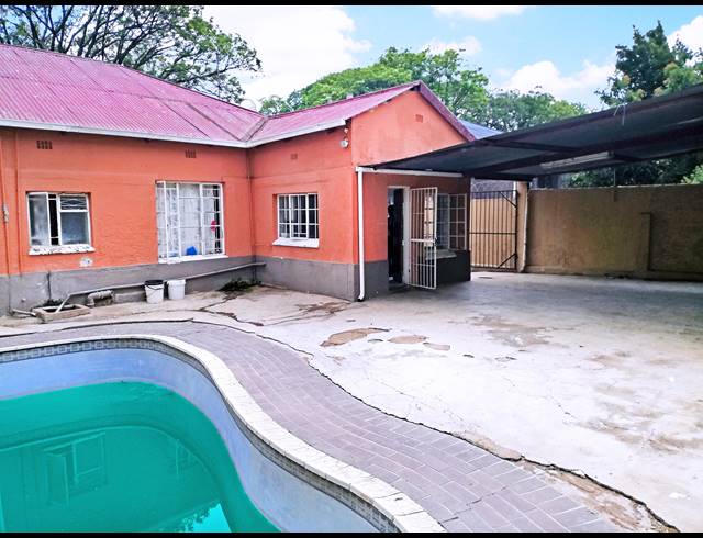 4 BEDROOM HOUSE FOR SALE IN ORANGE GROVE